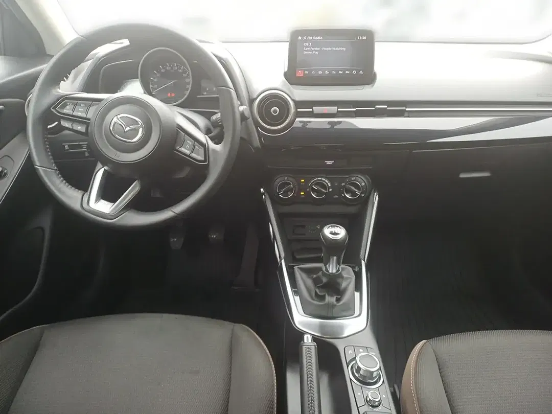 Mazda 2 Life Plus - Thumbnail 4