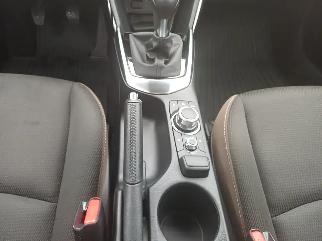 Mazda 2 Life Plus - Thumbnail 8