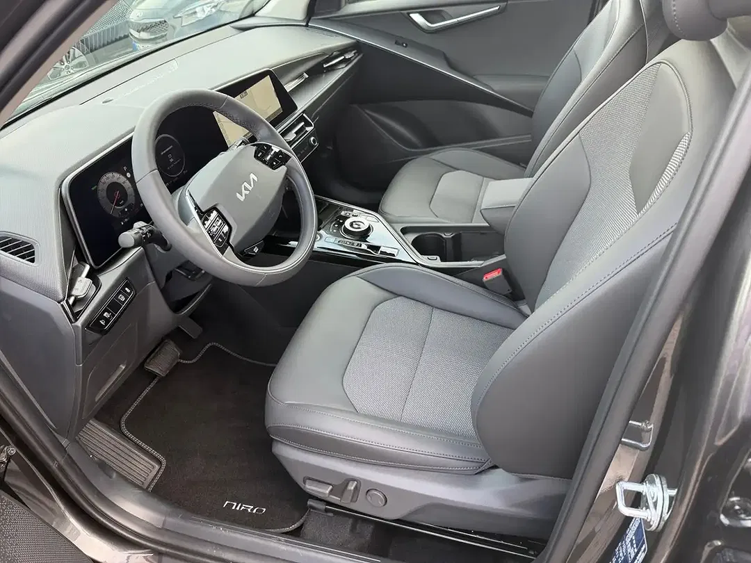 Kia Niro 1.6 Hybrid DCT Vision - Thumbnail 6