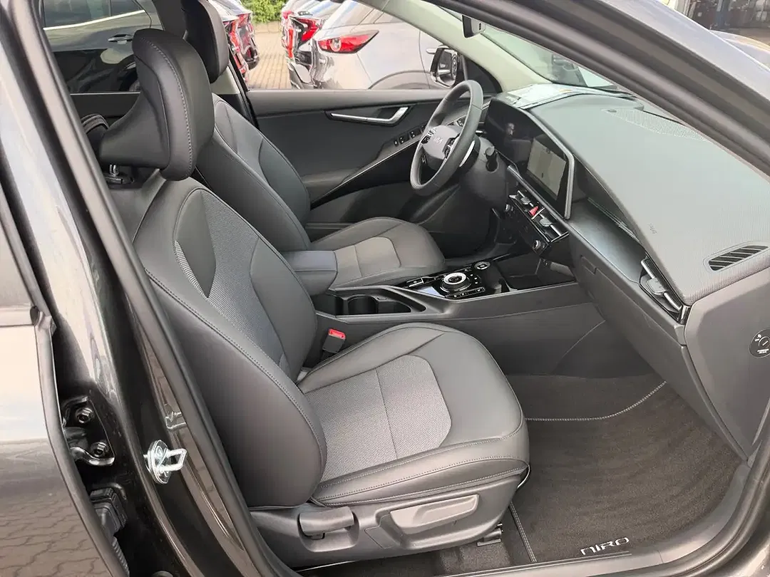 Kia Niro 1.6 Hybrid DCT Vision - Thumbnail 8