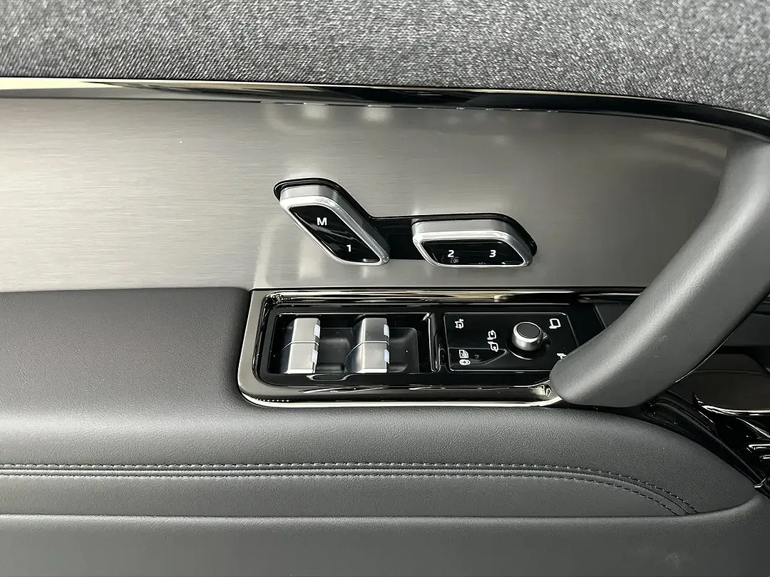 Land Rover Range Rover Sport 4x4 S - Thumbnail 13