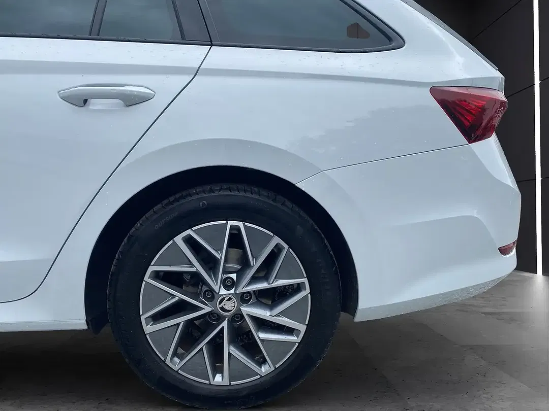 Skoda Octavia 2.0 TDI Combi - Thumbnail 15