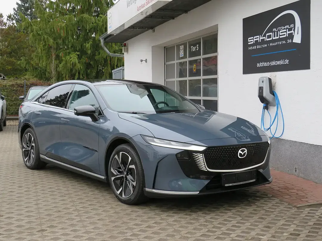 Mazda 6e Takumi - foto 2
