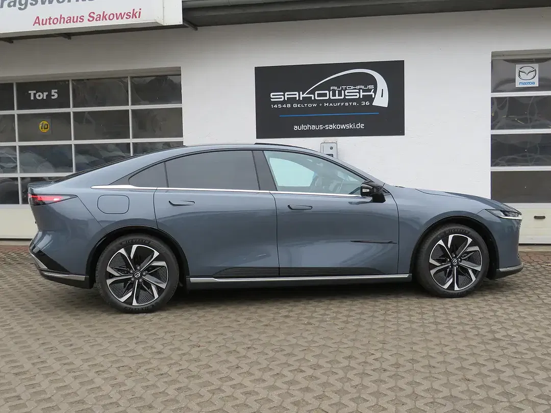 Mazda 6e Takumi - Thumbnail 5