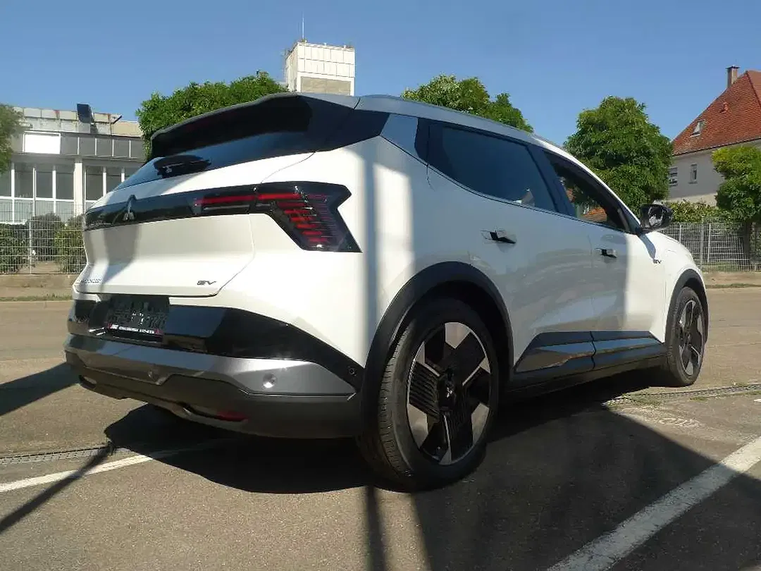 Mitsubishi Eclipse Cross Diamant Plus - Thumbnail 4