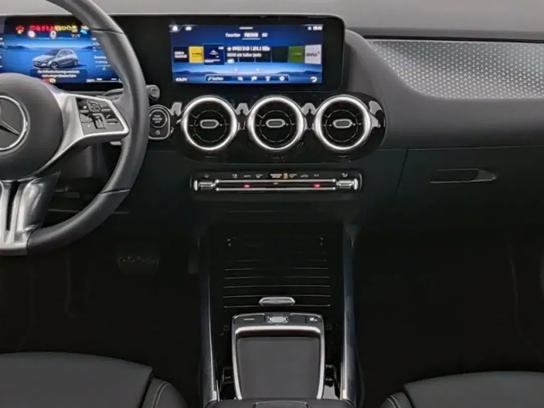 Mercedes-Benz B 200 - Thumbnail 10