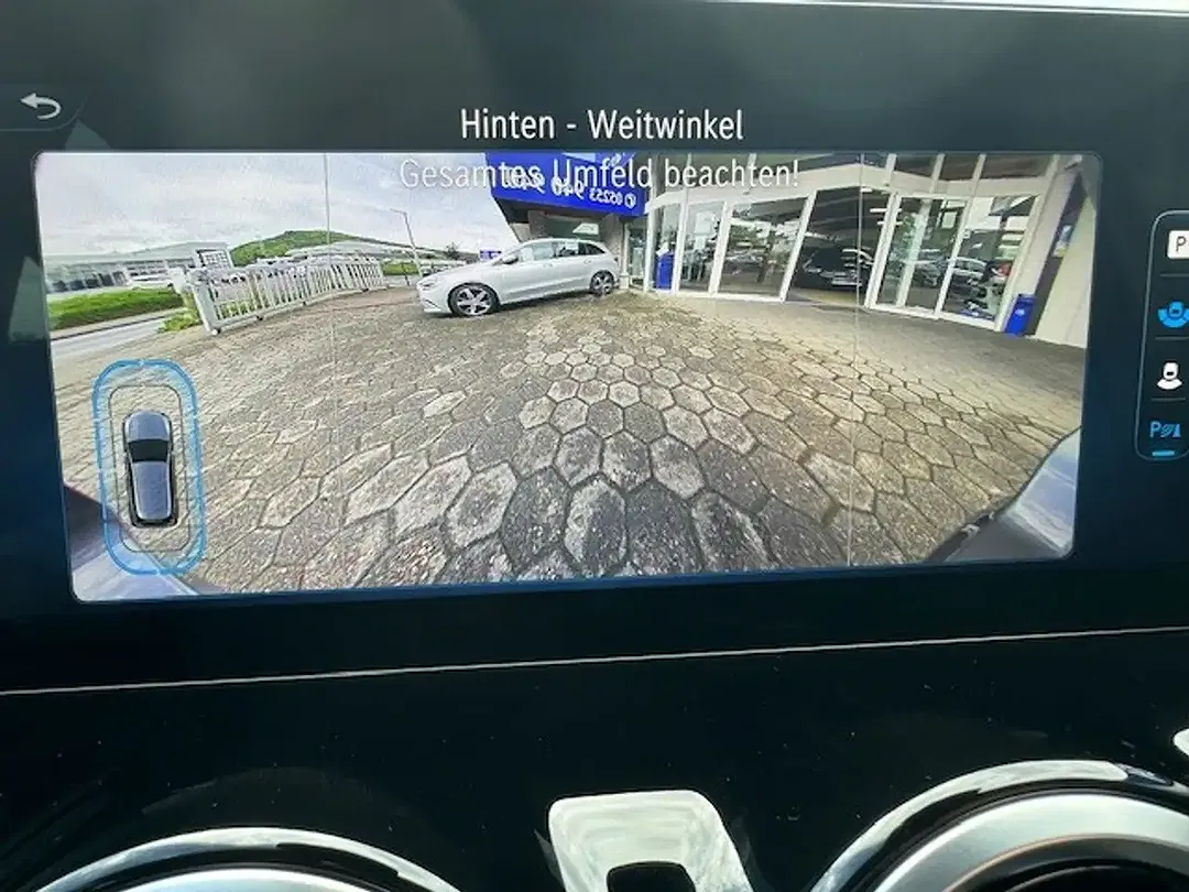 Mercedes-Benz B 200 - Thumbnail 14