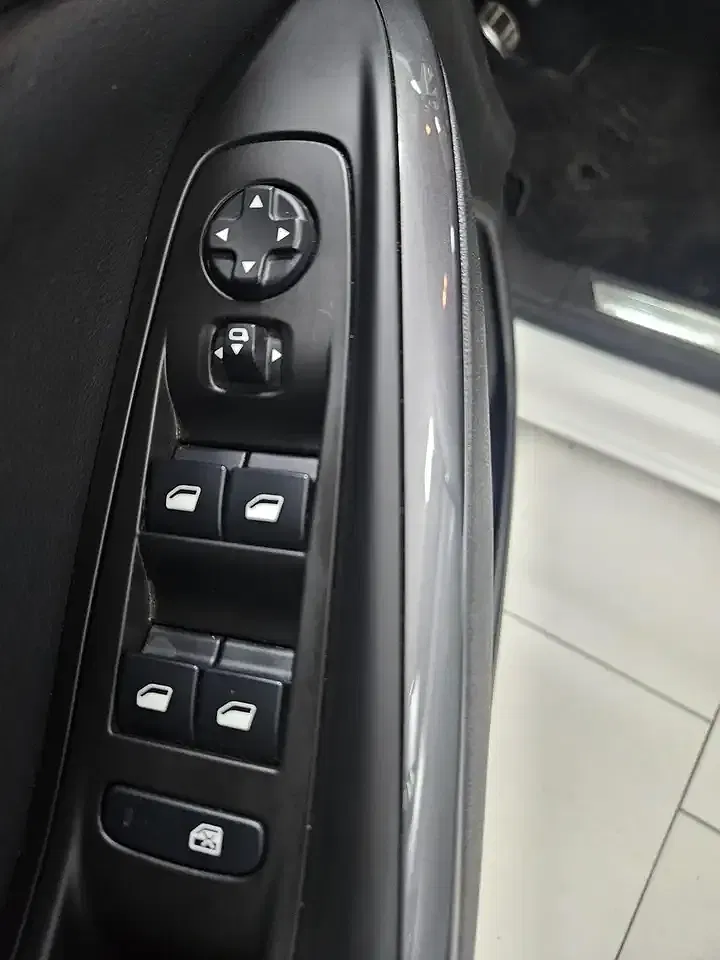 Opel Grandland X 1.5 Turbo Ultimate - Thumbnail 12