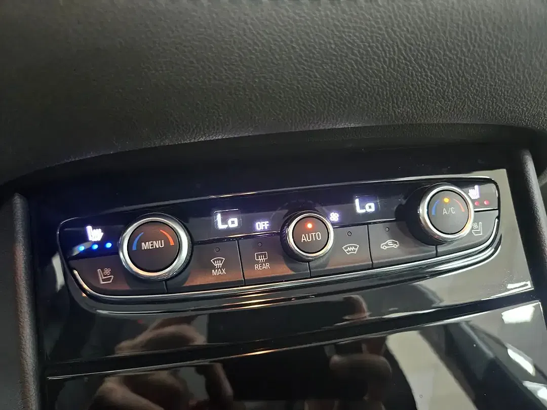 Opel Grandland X 1.5 Turbo Ultimate - foto 15