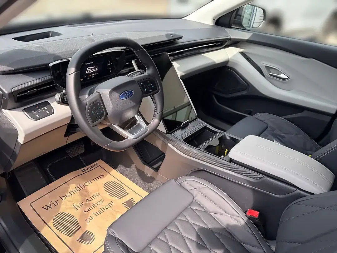Ford Explorer Premium - Thumbnail 7