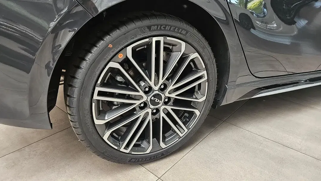 Kia Ceed / cee'd Performance GT-Line - Thumbnail 4
