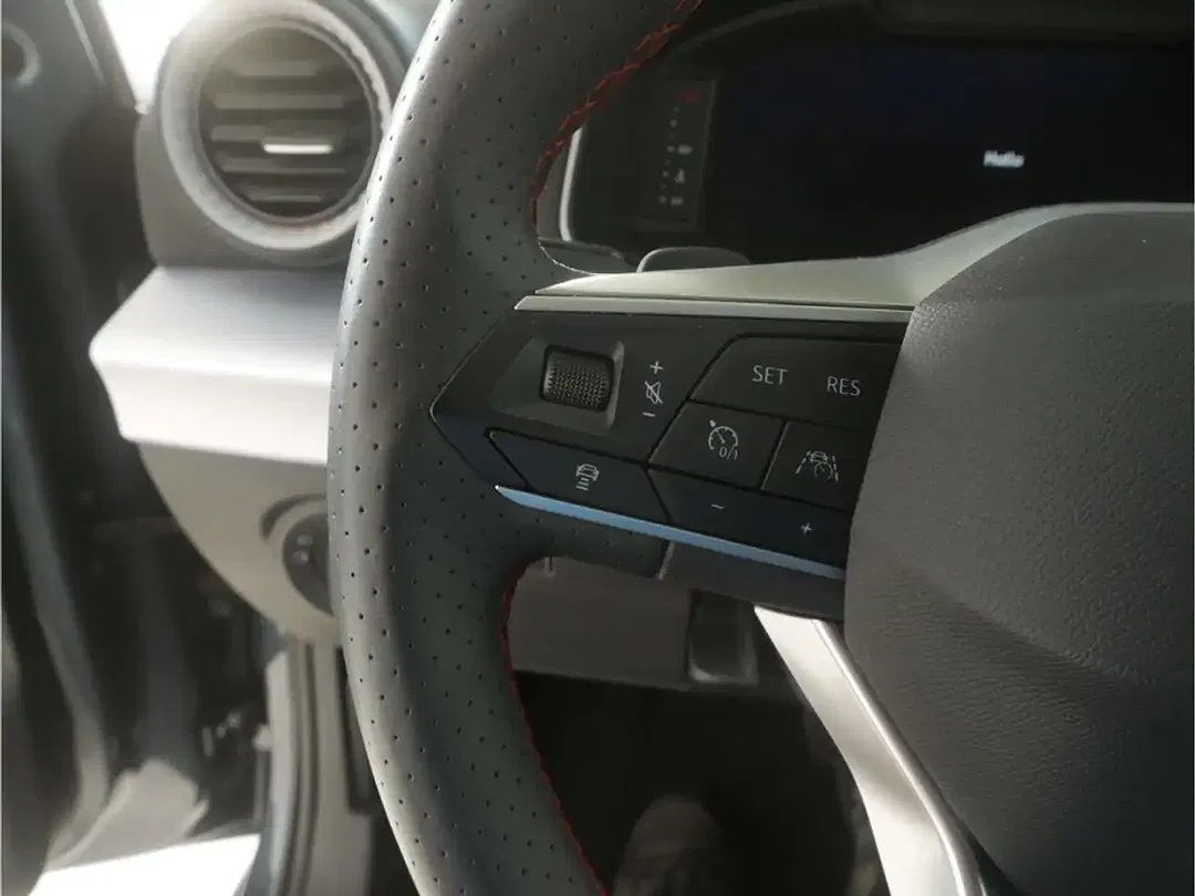 SEAT Ibiza 1.0 TSI FR - Thumbnail 10