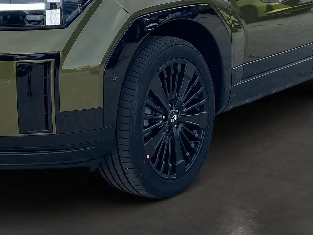 Hyundai SANTA FE PHEV Hybrid Blackline - Thumbnail 6