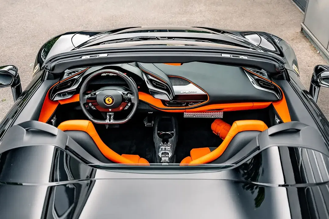 Ferrari SF90 Spider - Thumbnail 11
