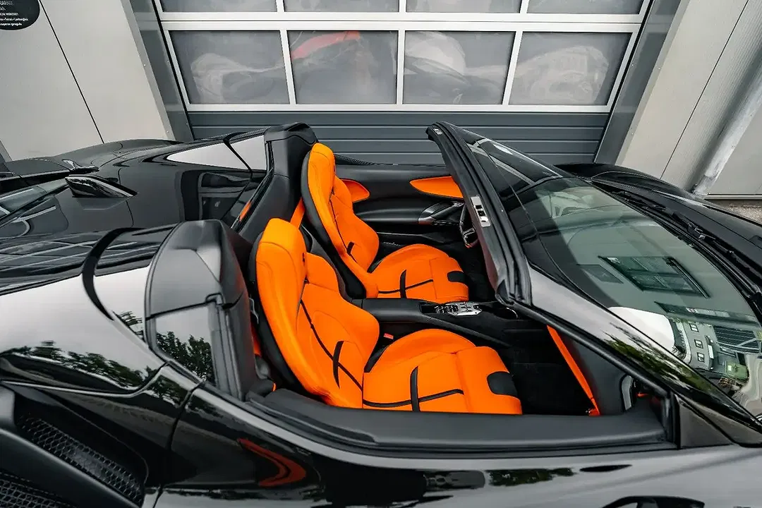 Ferrari SF90 Spider - Thumbnail 12