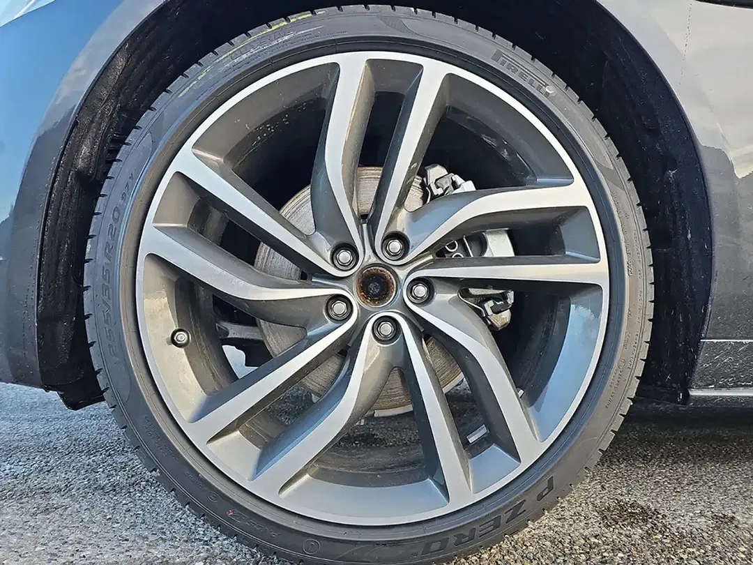 Jaguar XF D200 Sportbrake R-Dynamic SE - foto 10