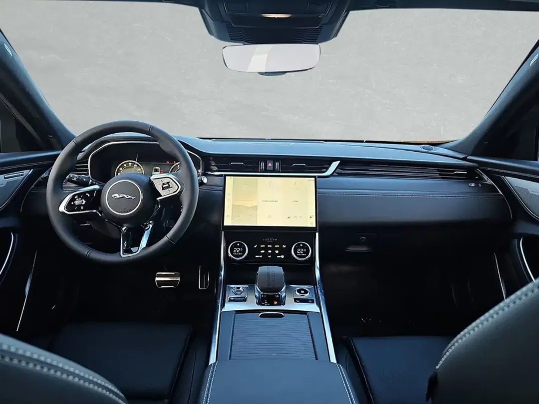 Jaguar XF D200 Sportbrake R-Dynamic SE - Thumbnail 5