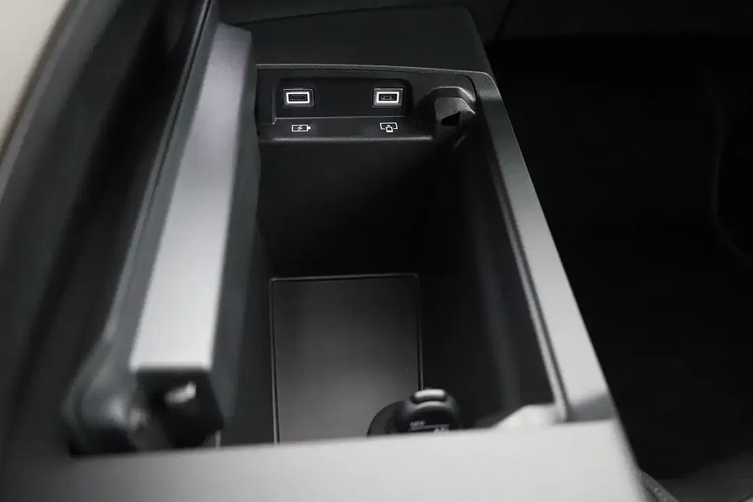 Peugeot 5008 AUT MHEV GT - Thumbnail 15