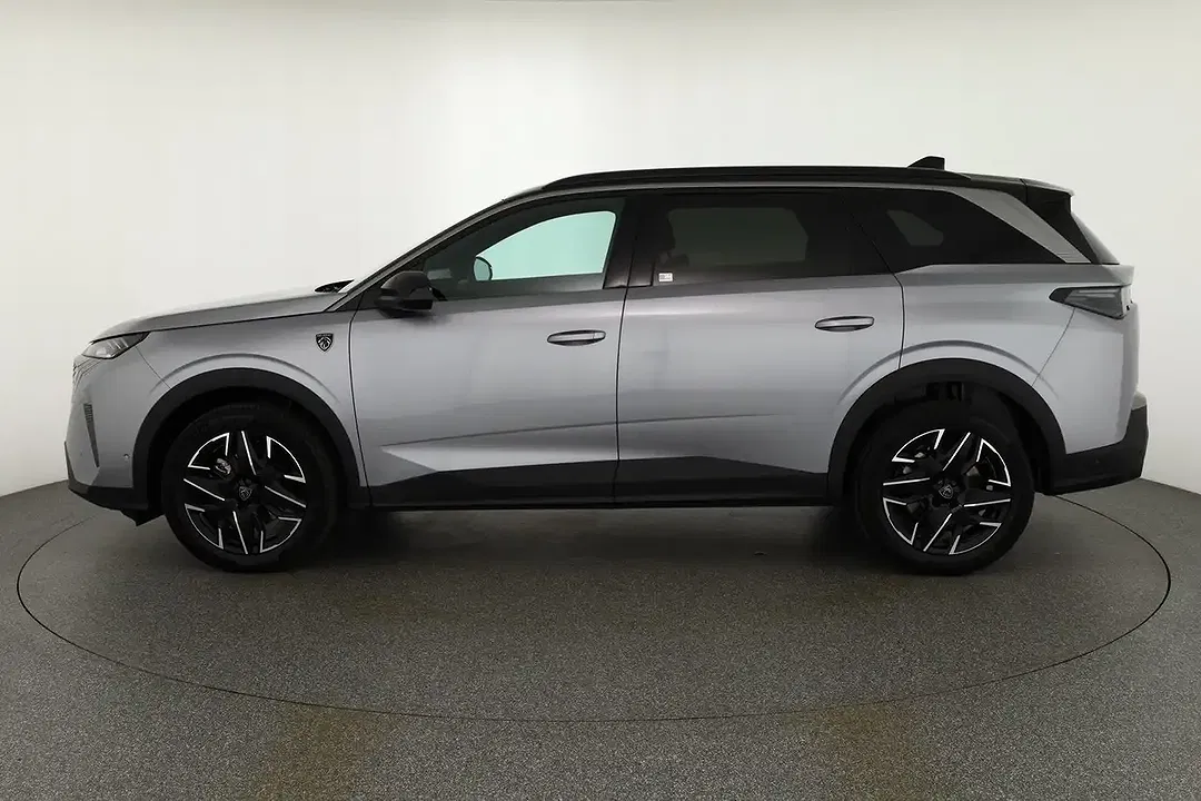 Peugeot 5008 AUT MHEV GT - foto 1