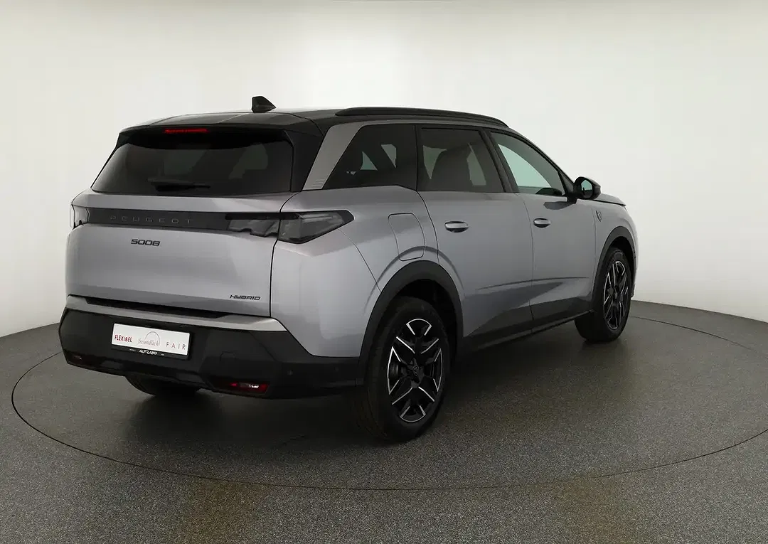 Peugeot 5008 AUT MHEV GT - Thumbnail 4
