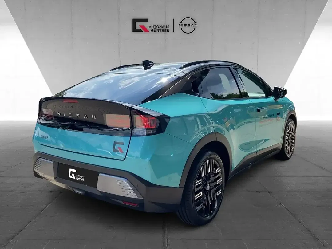Nissan Leaf Evolve - Thumbnail 3