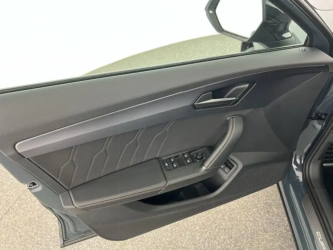 CUPRA Formentor 1.5 TSI PHEV - Thumbnail 11