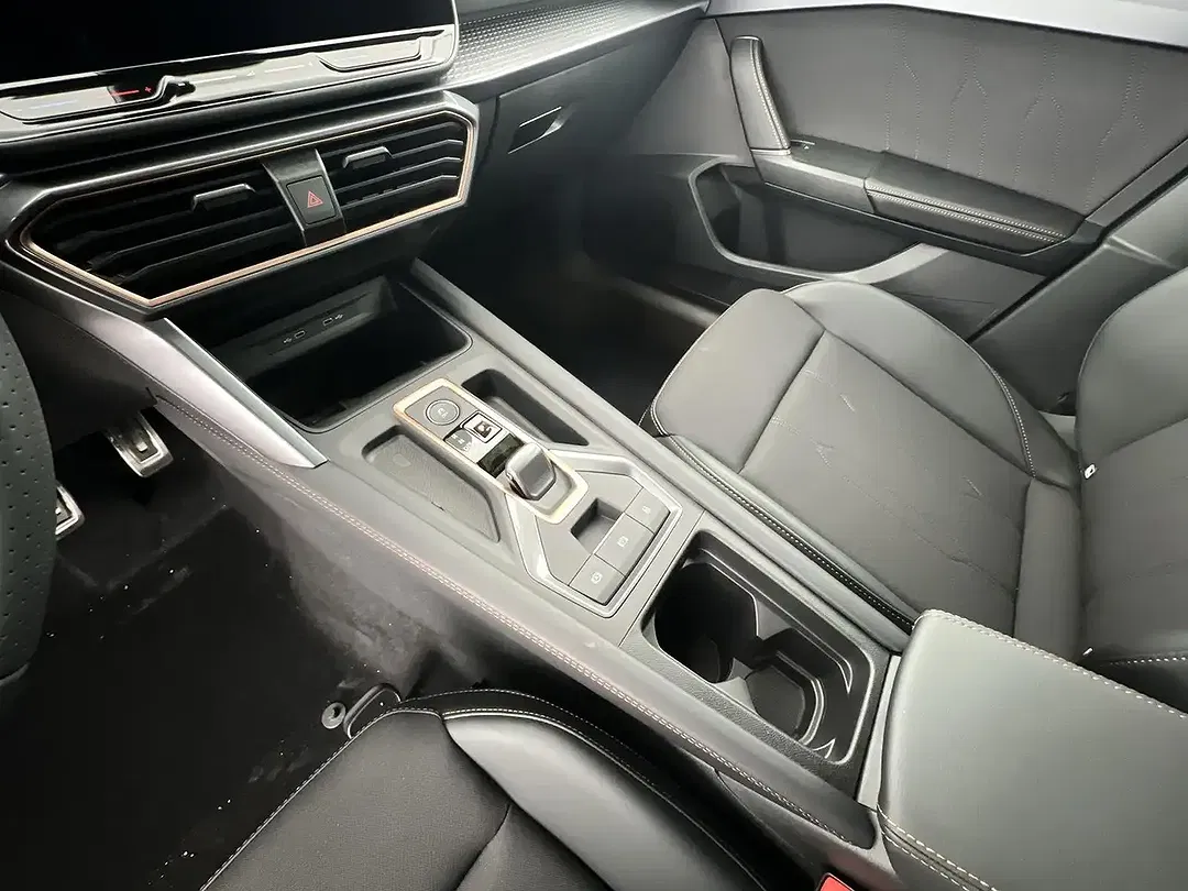 CUPRA Formentor 1.5 TSI PHEV - Thumbnail 14