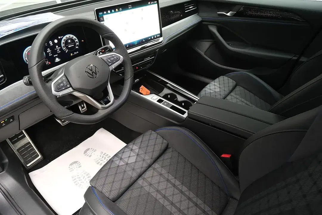 Volkswagen Passat Variant 2.0 TDI DSG 4Motion R-Line Pro - Thumbnail 14