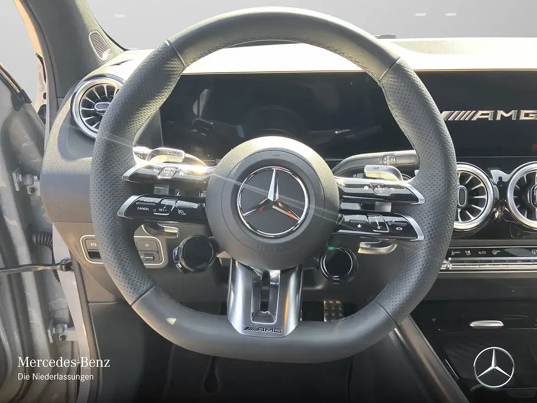 Mercedes-Benz GLA 35 AMG 4MATIC Burmester - Thumbnail 10