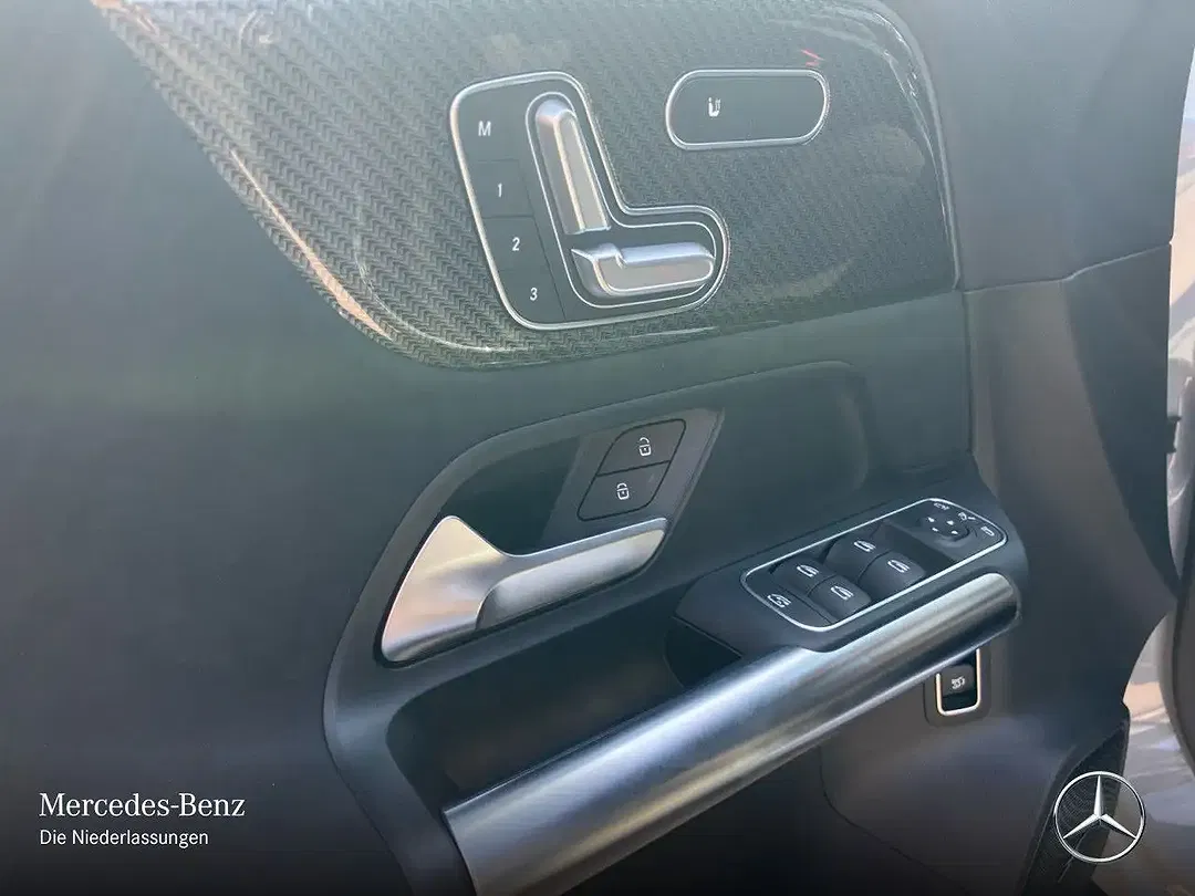 Mercedes-Benz GLA 35 AMG 4MATIC Burmester - Thumbnail 12