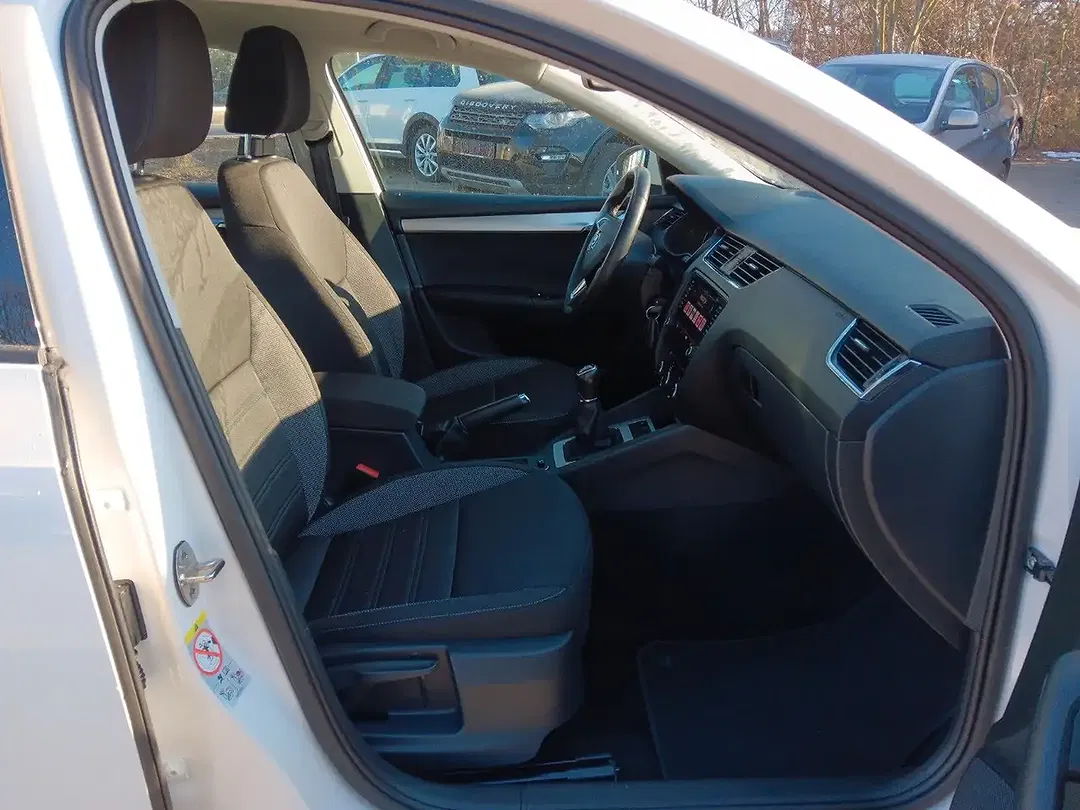 Skoda Octavia Combi Tour - Thumbnail 6