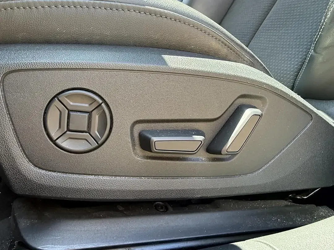 Audi S6 TDI Avant - Thumbnail 12