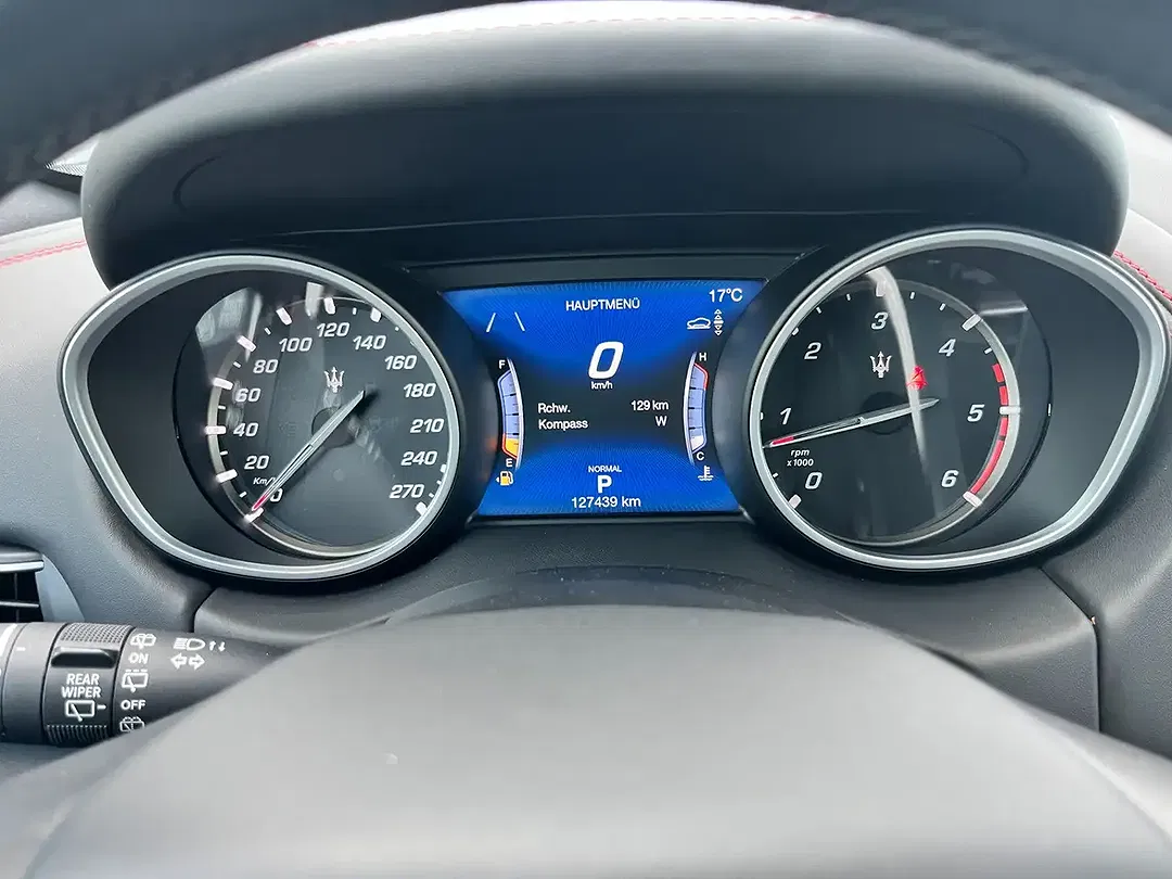 Maserati Levante Q4 GranSport - Thumbnail 15