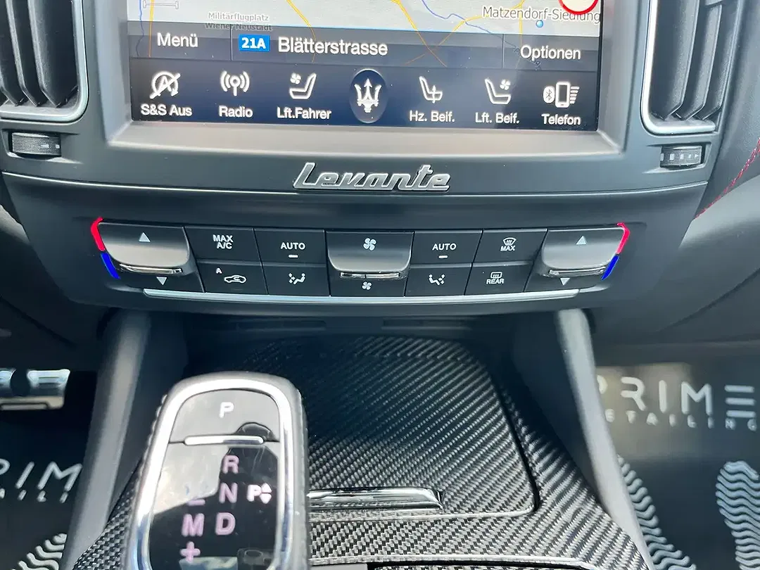 Maserati Levante Q4 GranSport - Thumbnail 22