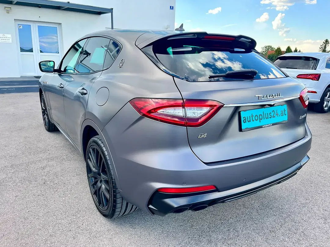Maserati Levante Q4 GranSport - Thumbnail 4