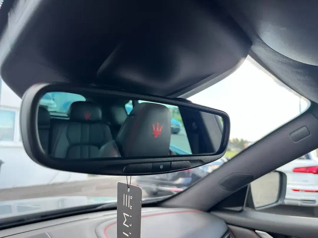 Maserati Levante Q4 GranSport - Thumbnail 40