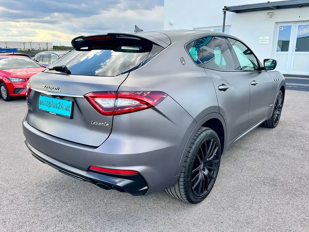 Maserati Levante Q4 GranSport - Thumbnail 6