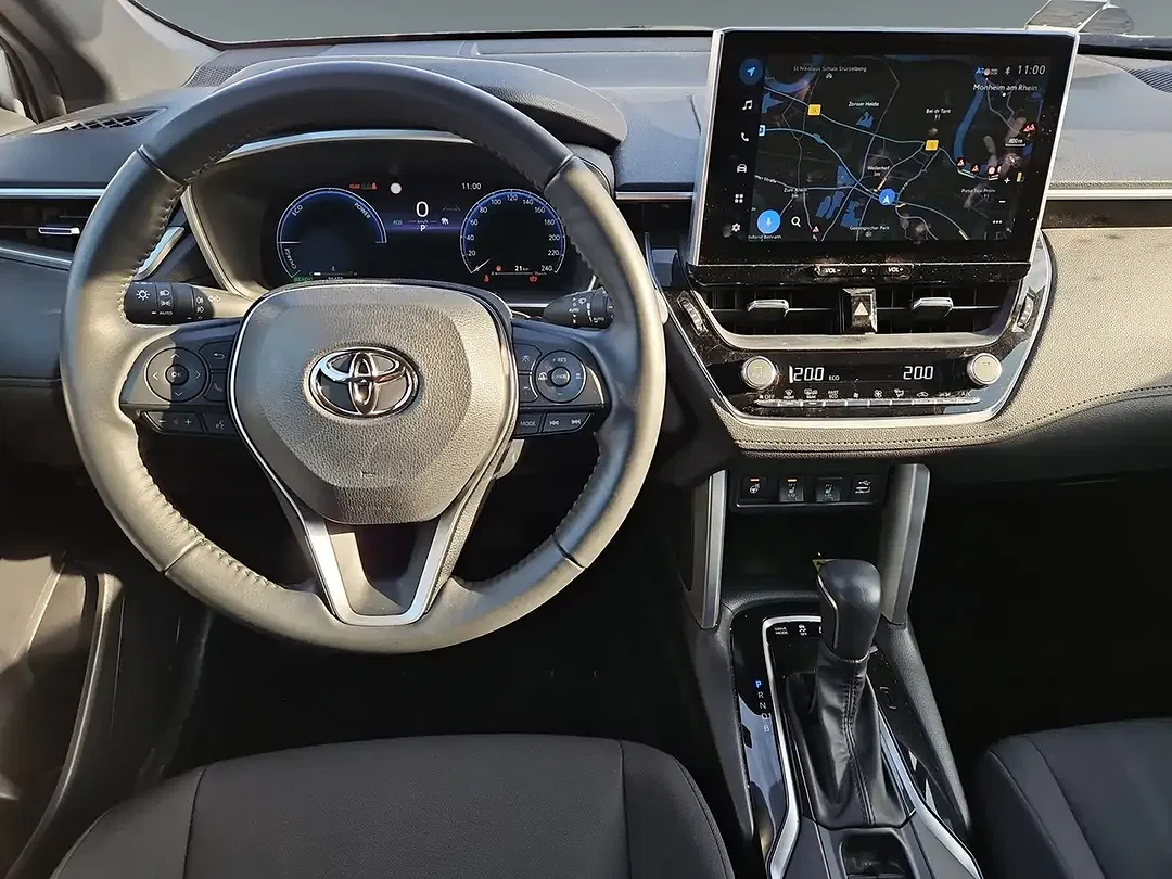 Toyota Corolla Cross Style - Thumbnail 11