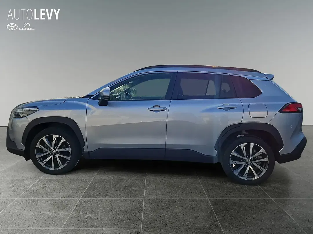 Toyota Corolla Cross Style - Thumbnail 3