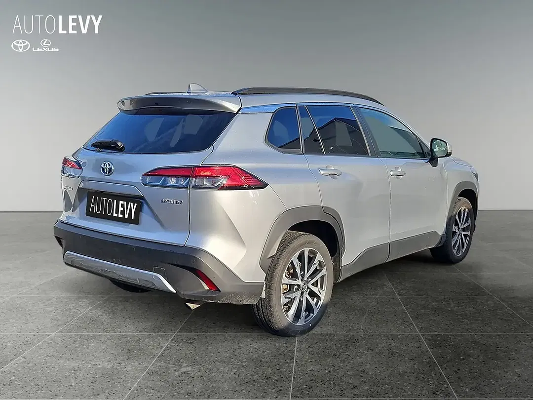Toyota Corolla Cross Style - Thumbnail 6