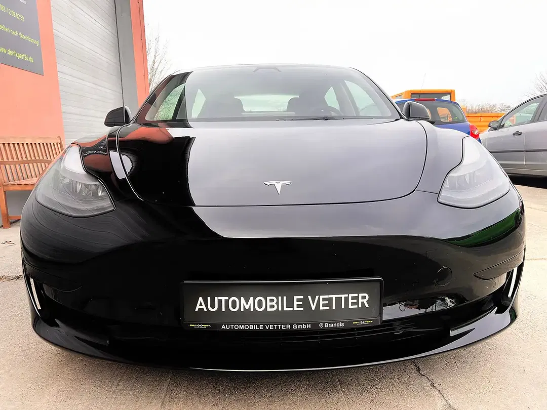 Tesla Model 3 RWD - foto 2