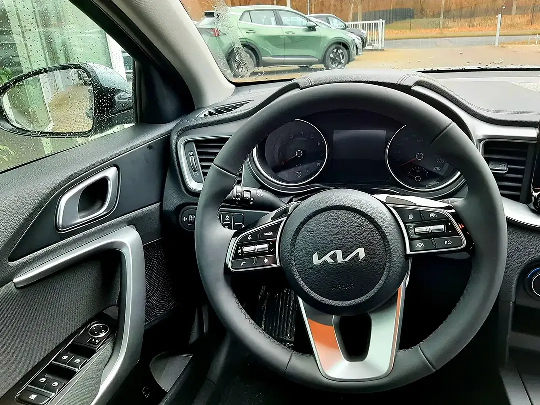 Kia XCeed 1.0 MHEV DCT - Thumbnail 13