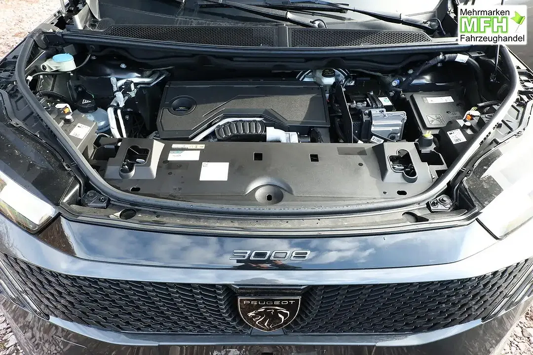 Peugeot 3008 Hybrid Allure - foto 11