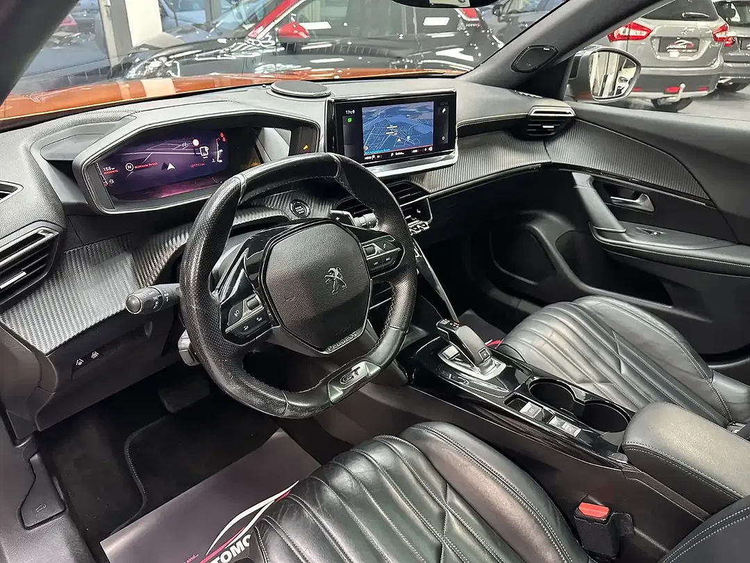 Peugeot 2008 GT - foto 15