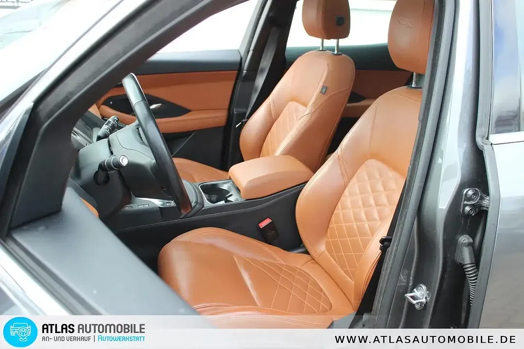 Jaguar E-Pace 4x4 HSE - Thumbnail 7