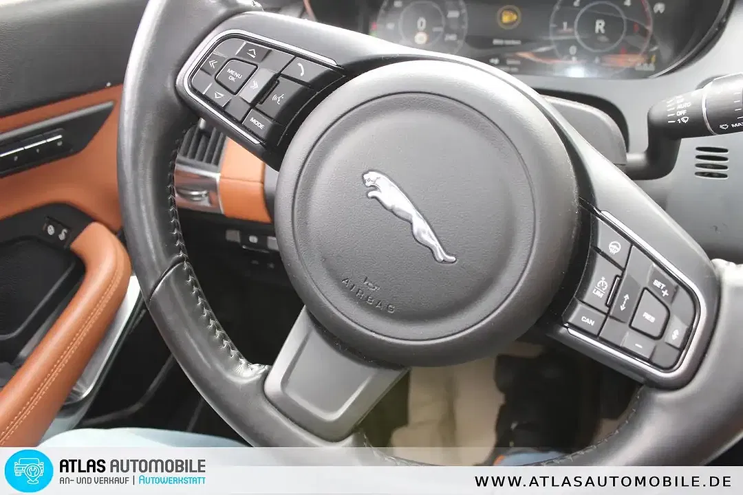 Jaguar E-Pace 4x4 HSE - Thumbnail 9