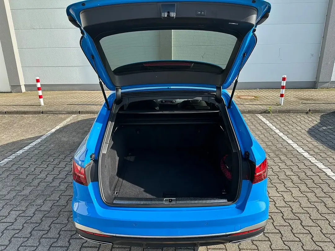 Audi A4 40 TFSI Avant - Thumbnail 11