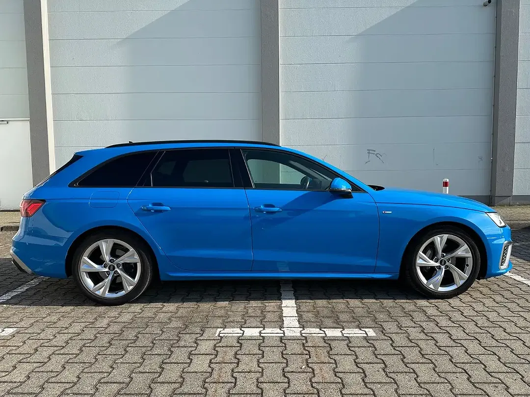 Audi A4 40 TFSI Avant - Thumbnail 8