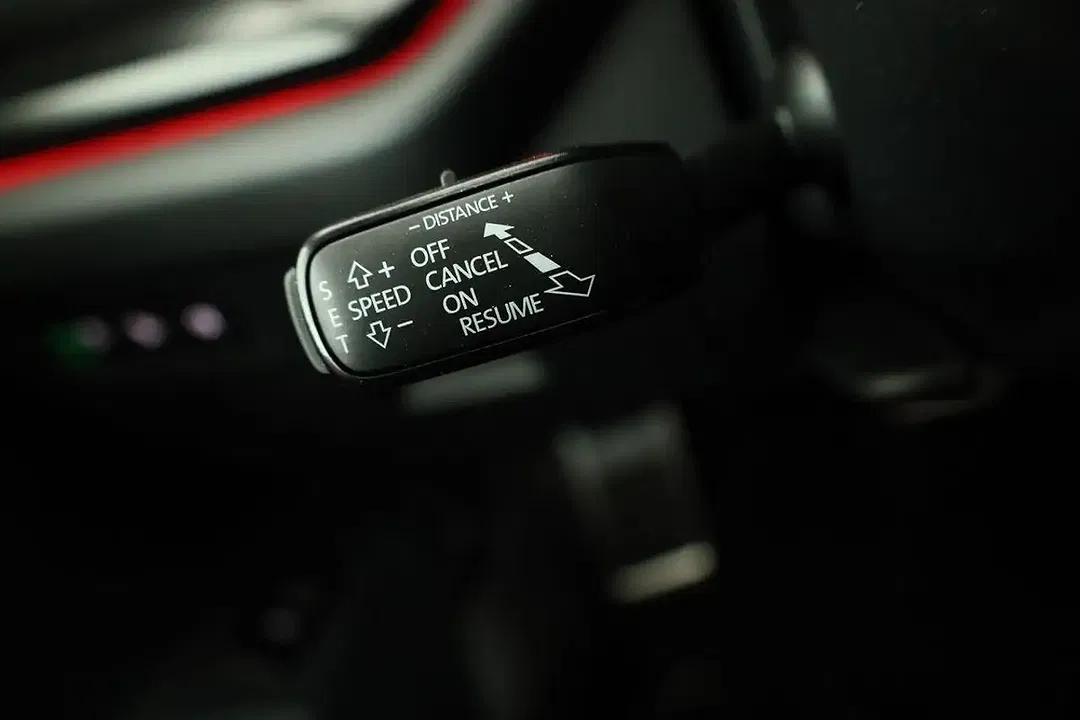 Skoda Octavia 2.0 TSI DSG vRS Combi - Thumbnail 9
