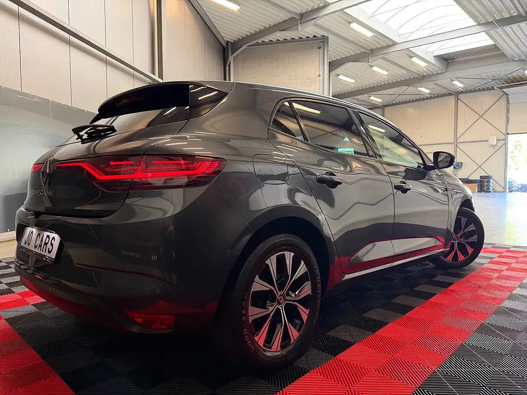 Renault Megane TCe Limited - Thumbnail 5